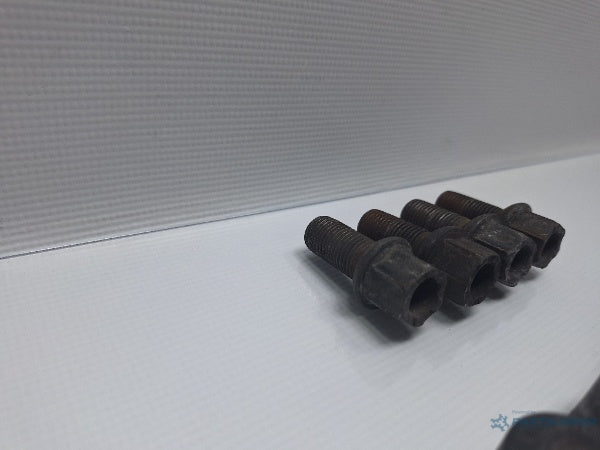 Prezoane cu capace roata VOLKSWAGEN PASSAT Variant (3G5) [ 2014 - > ] TDI (CRLB, DBGA, DFGA) 110KW|150HP WHT001812 , 1K0601173