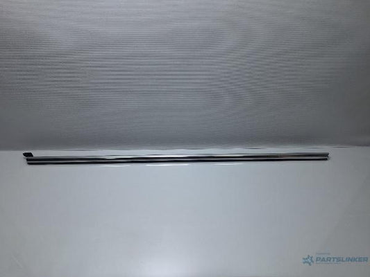 Perie geam dreapta spate VOLKSWAGEN PASSAT Variant (3G5) [ 2014 - > ] TDI (CRLB, DBGA, DFGA) 110KW|150HP OEM 3G9839476