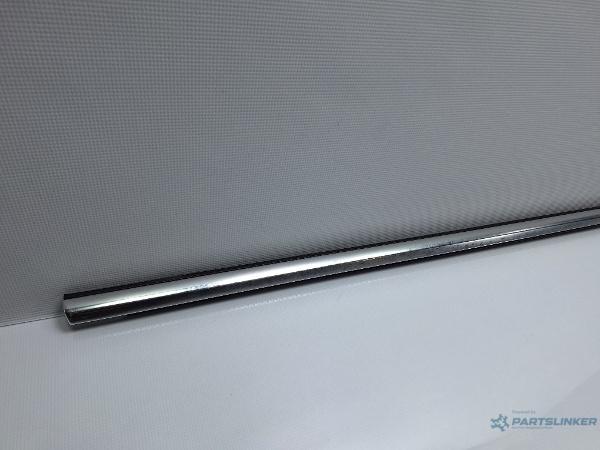 Perie geam dreapta fata VOLKSWAGEN PASSAT Variant (3G5) [ 2014 - > ] TDI (CRLB, DBGA, DFGA) 110KW|150HP OEM 3G0837476