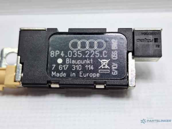 Amplificator antena AUDI A3 II Sportback (8PA) [ 2004 - 2015 ] TDI 16V (BKD, CBAB, CFFB, CLJA) 103KW|140HP OEM 8P4035225C