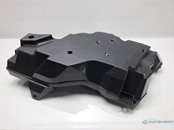 Subwoofer auto AUDI A3 II Sportback (8PA) [ 2004 - 2015 ] TDI 16V (BKD, CBAB, CFFB, CLJA) 103KW|140HP OEM 8P4035382E
