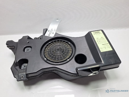Subwoofer auto AUDI A3 II Sportback (8PA) [ 2004 - 2015 ] TDI 16V (BKD, CBAB, CFFB, CLJA) 103KW|140HP 8P4035382E