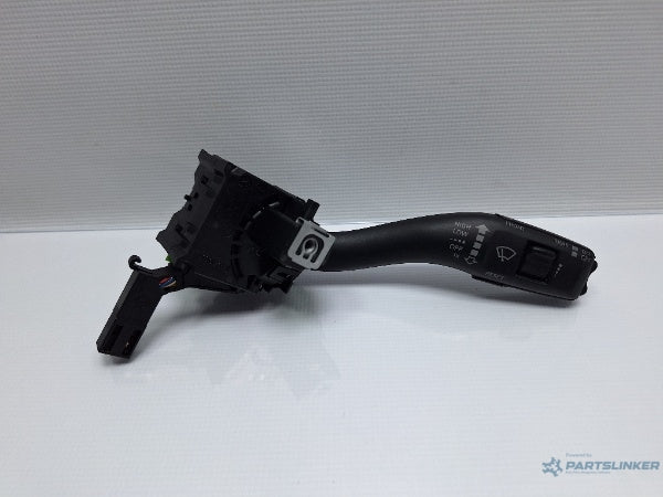 Maneta stergatoare AUDI A3 II Sportback (8PA) [ 2004 - 2015 ] TDI 16V (BKD, CBAB, CFFB, CLJA) 103KW|140HP 8P0953519E