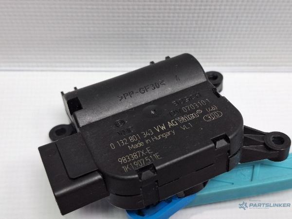 Motoras clapeta aeroterma AUDI A3 II Sportback (8PA) [ 2004 - 2015 ] TDI 16V (BKD, CBAB, CFFB, CLJA) 103KW|140HP BOSCH 0132801343 OEM 1K1907511E