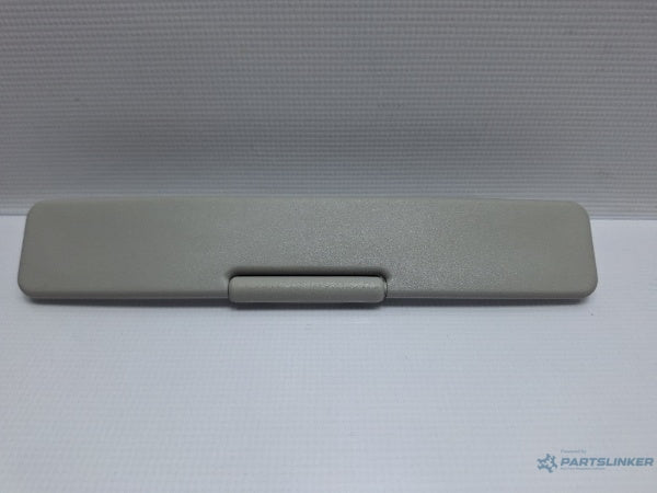 Parasolar oglinda retrovizoare AUDI A3 II Sportback (8PA) [ 2004 - 2015 ] TDI 16V (BKD, CBAB, CFFB, CLJA) 103KW|140HP 8D0858555