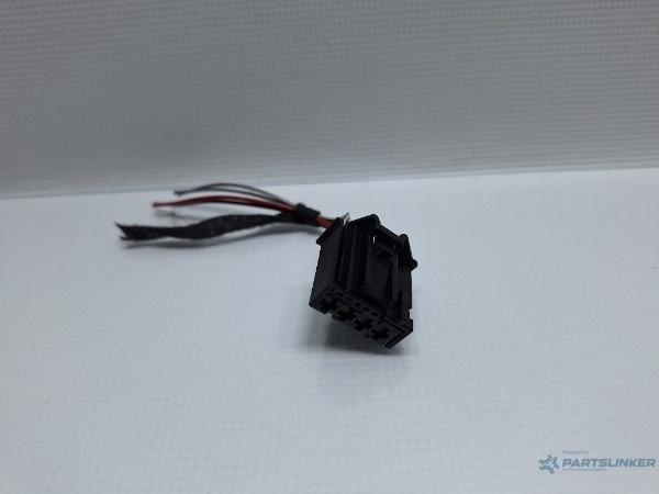 Mufa conector 4 pini AUDI A3 II Sportback (8PA) [ 2004 - 2015 ] TDI 16V (BKD, CBAB, CFFB, CLJA) 103KW|140HP OEM 6Q0972704