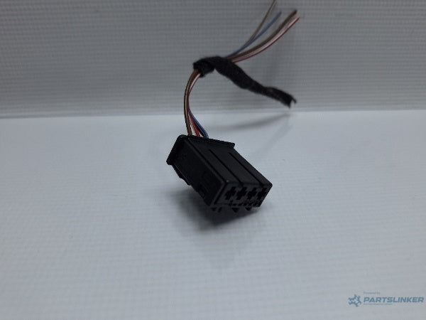 Mufa conector 4 pini AUDI A3 II Sportback (8PA) [ 2004 - 2015 ] TDI 16V (BKD, CBAB, CFFB, CLJA) 103KW|140HP 6Q0972704