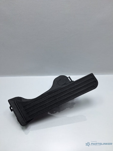 Pedala acceleratie AUDI A3 II Sportback (8PA) [ 2004 - 2015 ] TDI 16V (BKD, CBAB, CFFB, CLJA) 103KW|140HP 1K1721503P