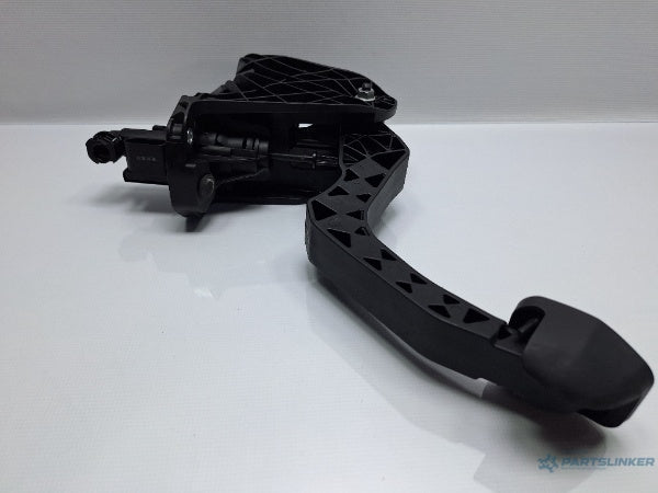 Pedala ambreiaj AUDI A3 II Sportback (8PA) [ 2004 - 2015 ] TDI 16V (BKD, CBAB, CFFB, CLJA) 103KW|140HP 1K1721059ET