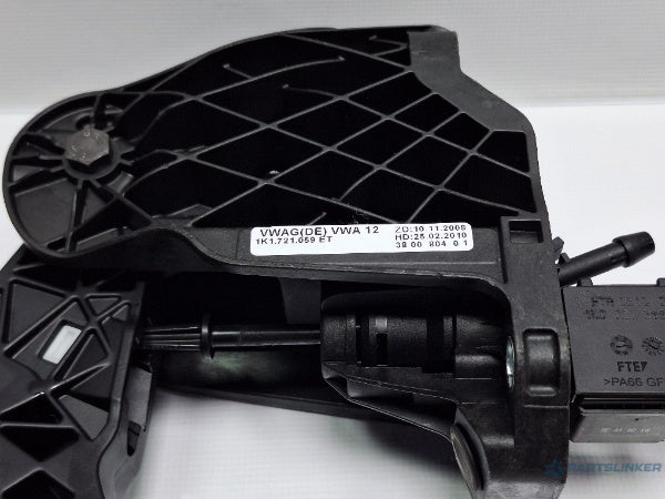 Pedala ambreiaj AUDI A3 II Sportback (8PA) [ 2004 - 2015 ] TDI 16V (BKD, CBAB, CFFB, CLJA) 103KW|140HP 1K1721059ET