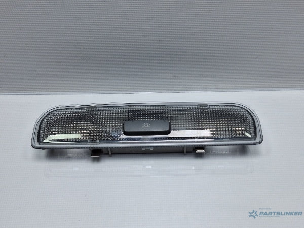 Plafoniera lumini pasageri AUDI A3 II Sportback (8PA) [ 2004 - 2015 ] TDI 16V (BKD, CBAB, CFFB, CLJA) 103KW|140HP 8P0947111A