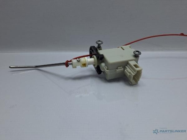 Actuator inchidere centralizata AUDI A3 II Sportback (8PA) [ 2004 - 2015 ] TDI 16V (BKD, CBAB, CFFB, CLJA) 103KW|140HP OEM 8P4862153