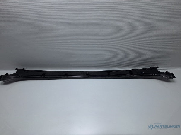 Ornament cheder caroserie haion AUDI A3 II Sportback (8PA) [ 2004 - 2015 ] TDI 16V (BKD, CBAB, CFFB, CLJA) 103KW|140HP 8P4827229