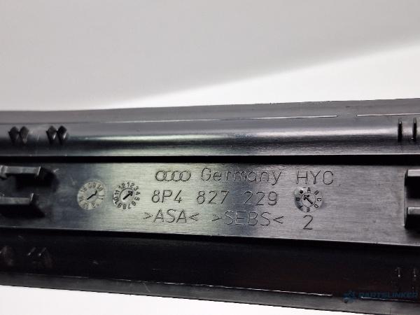 Ornament cheder caroserie haion AUDI A3 II Sportback (8PA) [ 2004 - 2015 ] TDI 16V (BKD, CBAB, CFFB, CLJA) 103KW|140HP OEM 8P4827229