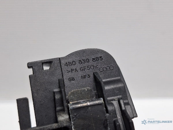 Maner exterior usa AUDI A3 II Sportback (8PA) [ 2004 - 2015 ] TDI 16V (BKD, CBAB, CFFB, CLJA) 103KW|140HP 4B0839885