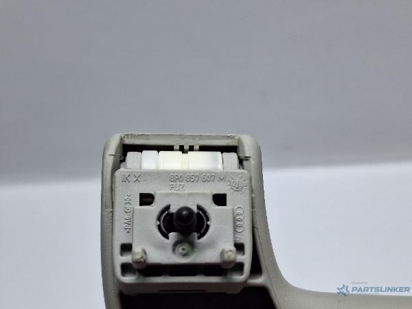 Maner plafon AUDI A3 II Sportback (8PA) [ 2004 - 2015 ] TDI 16V (BKD, CBAB, CFFB, CLJA) 103KW|140HP OEM 8P0857607M