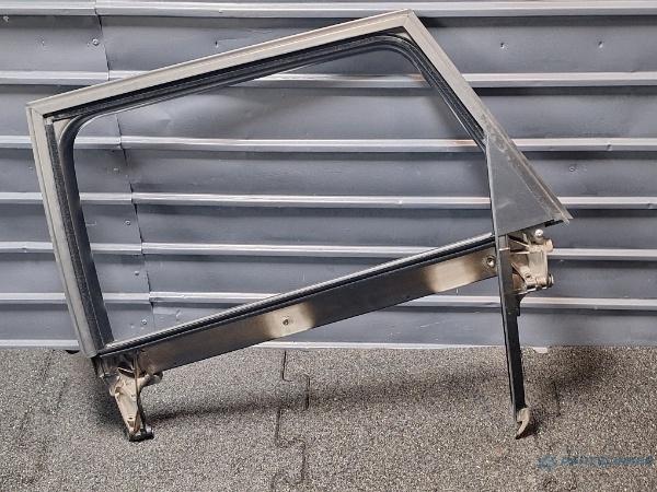 Rama geam usa stanga spate AUDI A3 II Sportback (8PA) [ 2004 - 2015 ] TDI 16V (BKD, CBAB, CFFB, CLJA) 103KW|140HP OEM 8P4839629