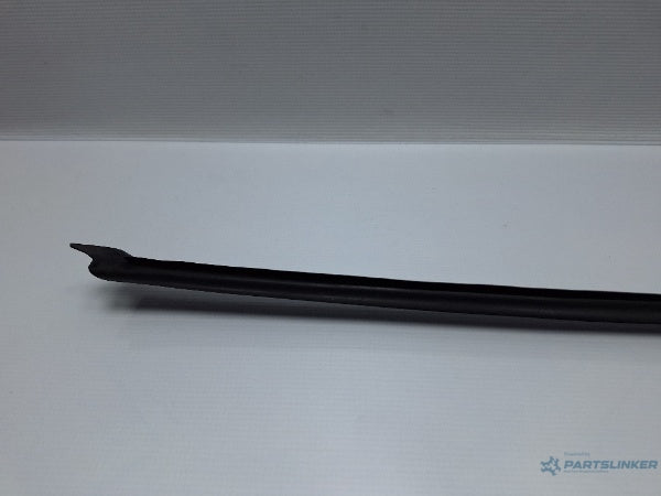 Cheder parbriz stanga AUDI A3 II Sportback (8PA) [ 2004 - 2015 ] TDI 16V (BKD, CBAB, CFFB, CLJA) 103KW|140HP 8P0854327B