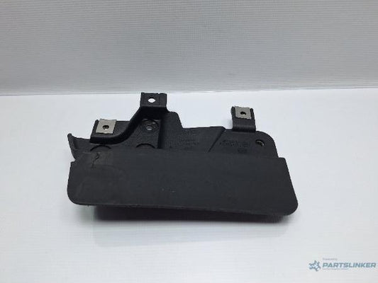 Aparatoare stanga spate AUDI A3 II Sportback (8PA) [ 2004 - 2015 ] TDI 16V (BKD, CBAB, CFFB, CLJA) 103KW|140HP OEM 8P0853833C