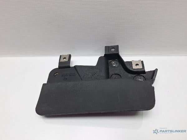 Aparatoare noroi dreapta spate AUDI A3 II Sportback (8PA) [ 2004 - 2015 ] TDI 16V (BKD, CBAB, CFFB, CLJA) 103KW|140HP OEM 8P0853834C