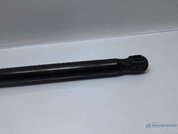 Amortizor capota AUDI A3 II Sportback (8PA) [ 2004 - 2015 ] TDI 16V (BKD, CBAB, CFFB, CLJA) 103KW|140HP OEM 8P0823359B
