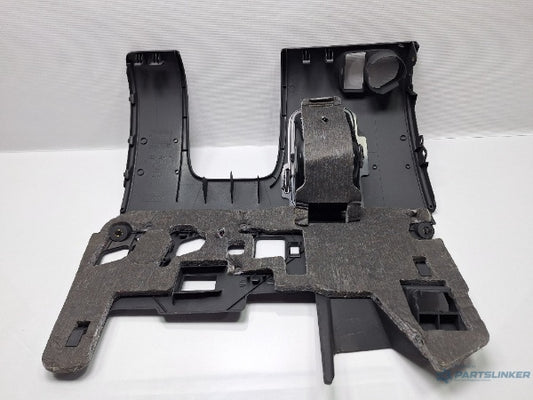 Ornament plansa bord AUDI A3 II Sportback (8PA) [ 2004 - 2015 ] TDI 16V (BKD, CBAB, CFFB, CLJA) 103KW|140HP 8P1863075A