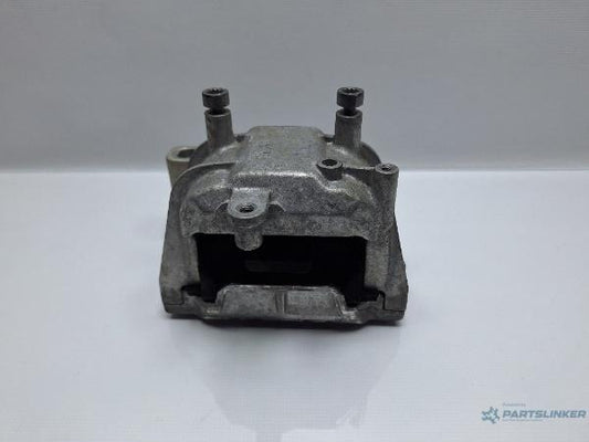 Tampon motor AUDI A3 II Sportback (8PA) [ 2004 - 2015 ] TDI 16V (BKD, CBAB, CFFB, CLJA) 103KW|140HP OEM 1K0199262CB