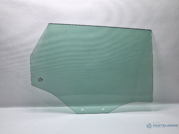 Geam dreapta spate AUDI A3 II Sportback (8PA) [ 2004 - 2015 ] TDI 16V (BKD, CBAB, CFFB, CLJA) 103KW|140HP 8P4845206B , 43R-001057