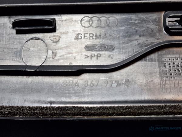 Ornament haion AUDI A3 II Sportback (8PA) [ 2004 - 2015 ] TDI 16V (BKD, CBAB, CFFB, CLJA) 103KW|140HP OEM 8P4867977C