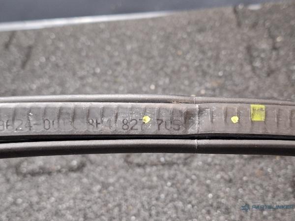 Cheder haion AUDI A3 II Sportback (8PA) [ 2004 - 2015 ] TDI 16V (BKD, CBAB, CFFB, CLJA) 103KW|140HP OEM 8P4827705
