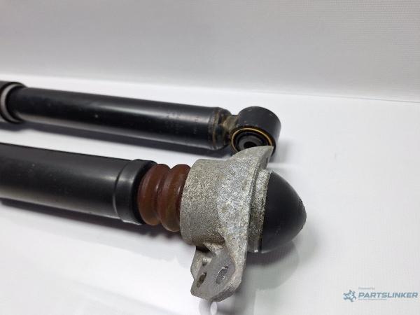 Amortizoare spate AUDI A3 II Sportback (8PA) [ 2004 - 2015 ] TDI 16V (BKD, CBAB, CFFB, CLJA) 103KW|140HP OEM 1K0513029HM