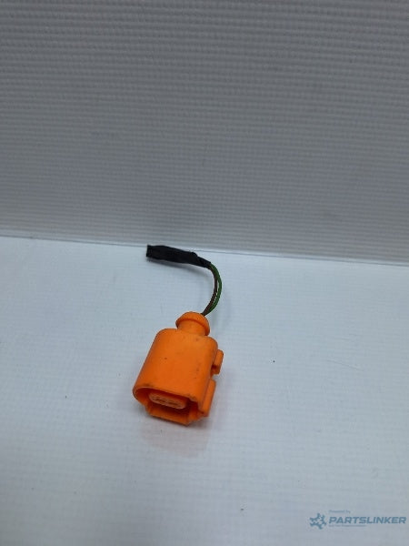 Mufa conector 2 pini AUDI A3 II Sportback (8PA) [ 2004 - 2015 ] TDI 16V (BKD, CBAB, CFFB, CLJA) 103KW|140HP 8K0973702C