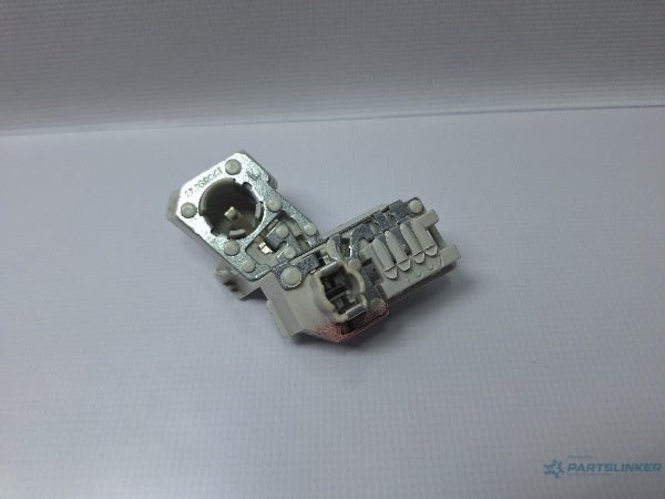 Soclu stop haion stanga AUDI A3 II Sportback (8PA) [ 2004 - 2015 ] TDI 16V (BKD, CBAB, CFFB, CLJA) 103KW|140HP 8P4945257A