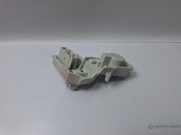 Soclu stop haion stanga AUDI A3 II Sportback (8PA) [ 2004 - 2015 ] TDI 16V (BKD, CBAB, CFFB, CLJA) 103KW|140HP OEM 8P4945257A