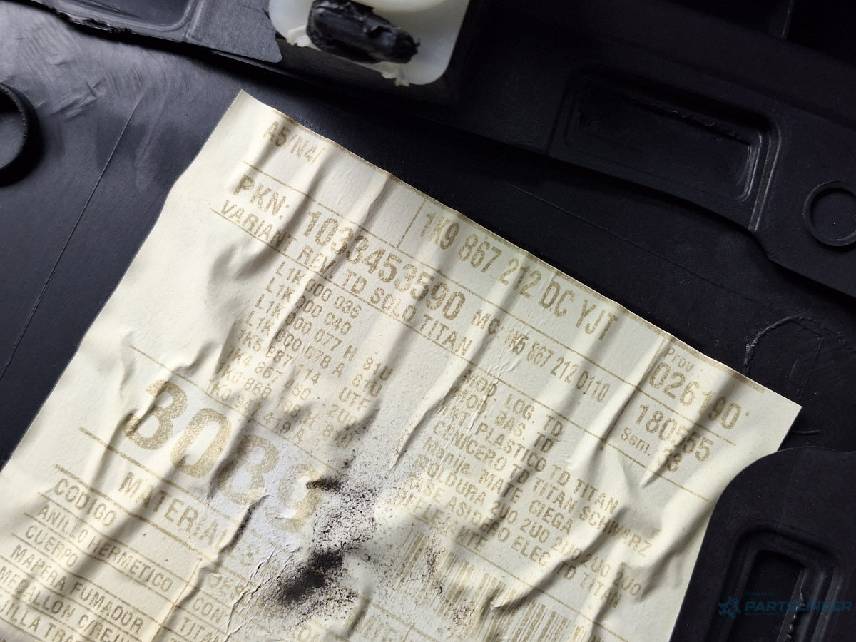 Panou usa dreapta spate VOLKSWAGEN GOLF VI Variant (AJ5) [ 2009 - 2013 ] TDI (CAYC) 77KW|105HP 1K9867212DC