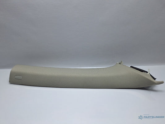 Ornament stalp parbriz dreapta VOLKSWAGEN GOLF VI Variant (AJ5) [ 2009 - 2013 ] TDI (CAYC) 77KW|105HP 1K9867234A