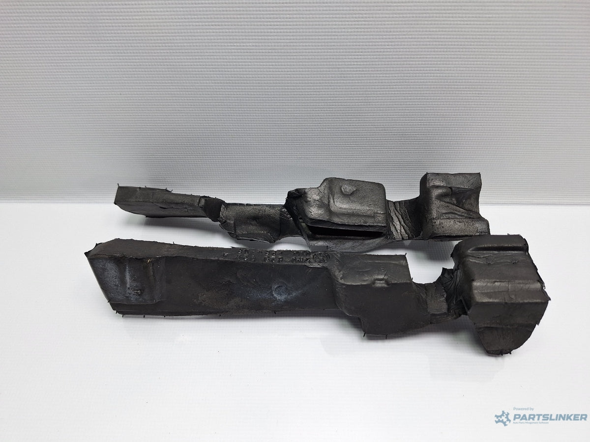Bureti etansare capota VOLKSWAGEN GOLF VI Variant (AJ5) [ 2009 - 2013 ] TDI (CAYC) 77KW|105HP 5K0823729A , 5K2823730