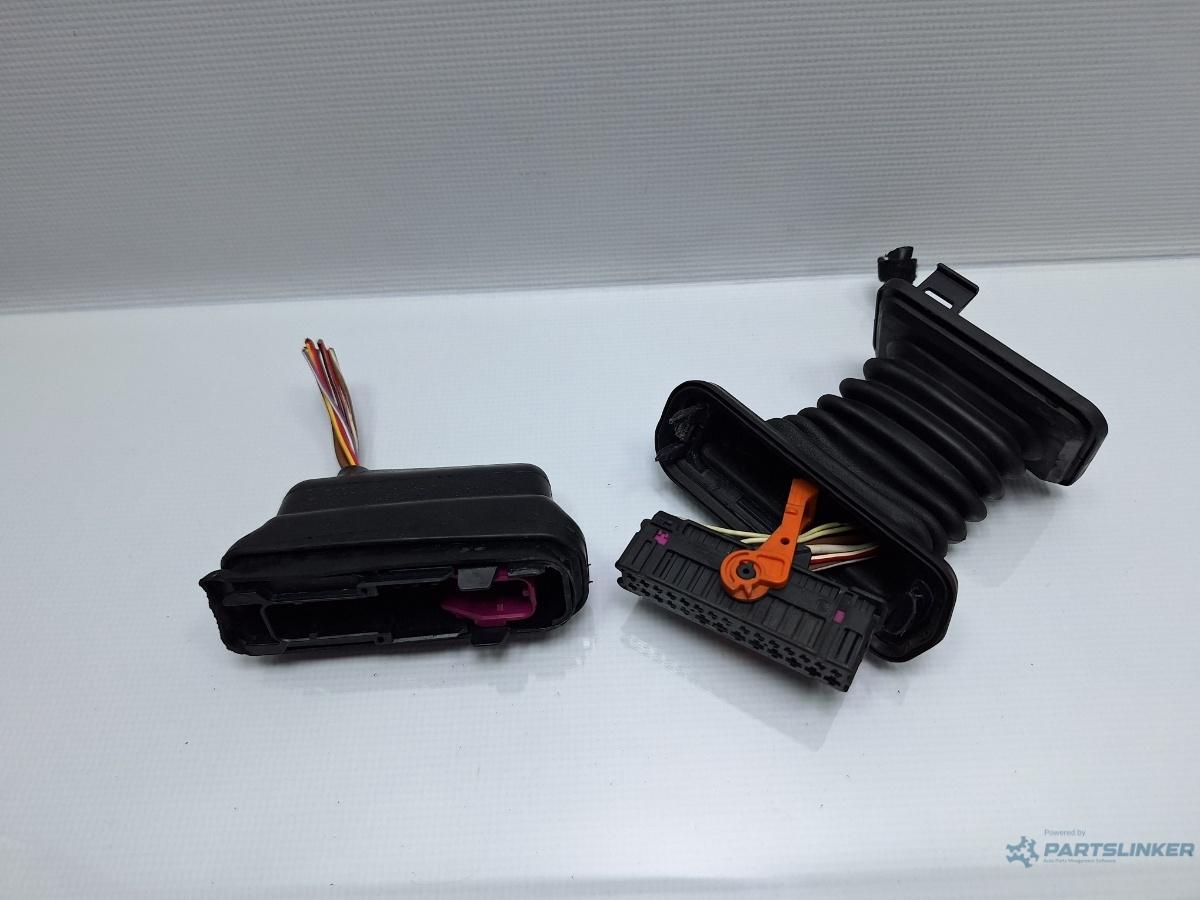 Mufe conectori usa spate VOLKSWAGEN GOLF VI Variant (AJ5) [ 2009 - 2013 ] TDI (CAYC) 77KW|105HP OEM 1K0864239 , 1K0937702C