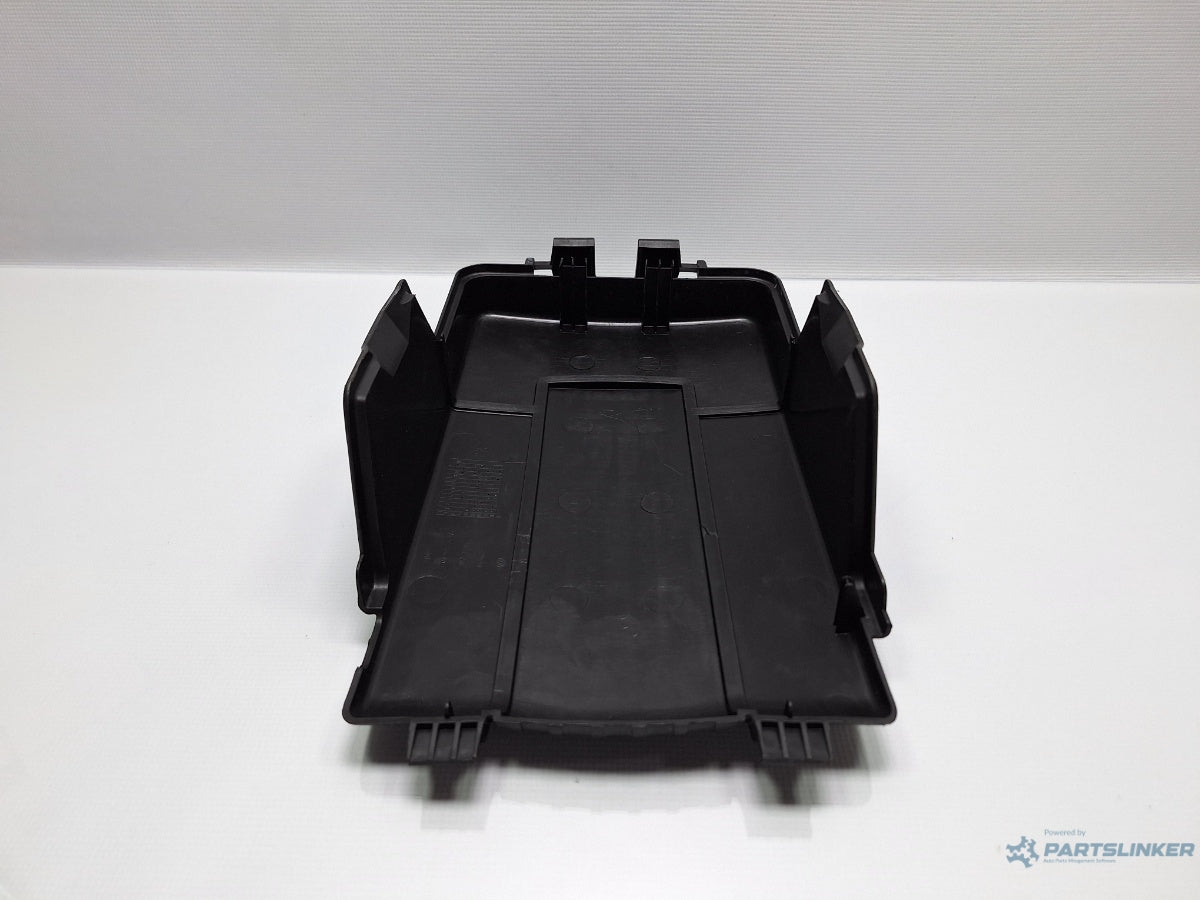 Capac carcasa baterie VOLKSWAGEN GOLF VI Variant (AJ5) [ 2009 - 2013 ] TDI (CAYC) 77KW|105HP 3C0915443A
