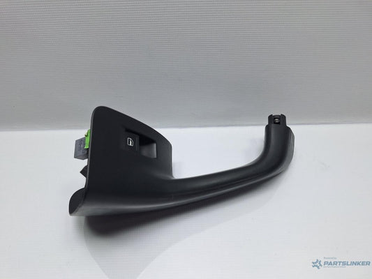 Maner interior usa stanga spate VOLKSWAGEN GOLF VI Variant (AJ5) [ 2009 - 2013 ] TDI (CAYC) 77KW|105HP OEM 1K0868039B