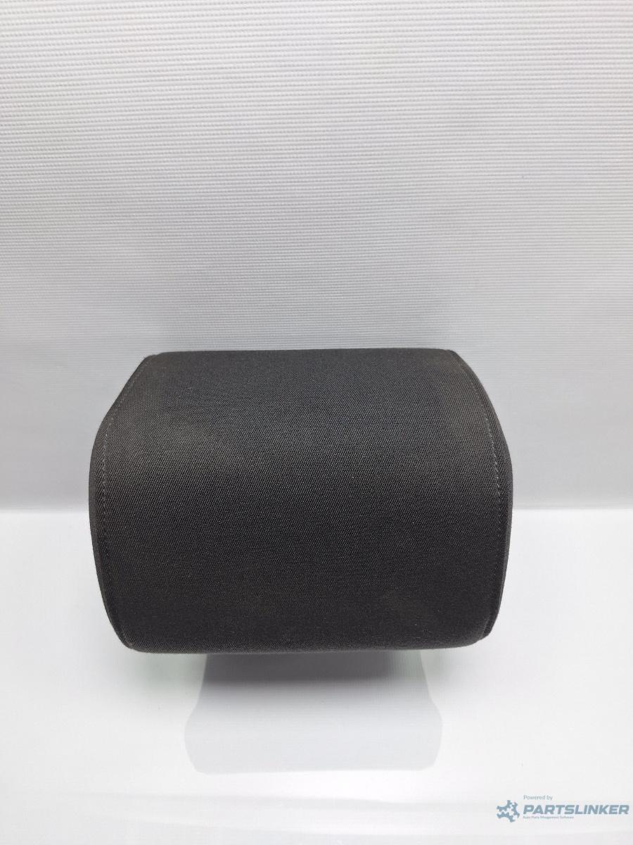 Tetiera bancheta spate AUDI A3 II Sportback (8PA) [ 2004 - 2015 ] TDI 16V (BKD, CBAB, CFFB, CLJA) 103KW|140HP OEM 8P0885901L