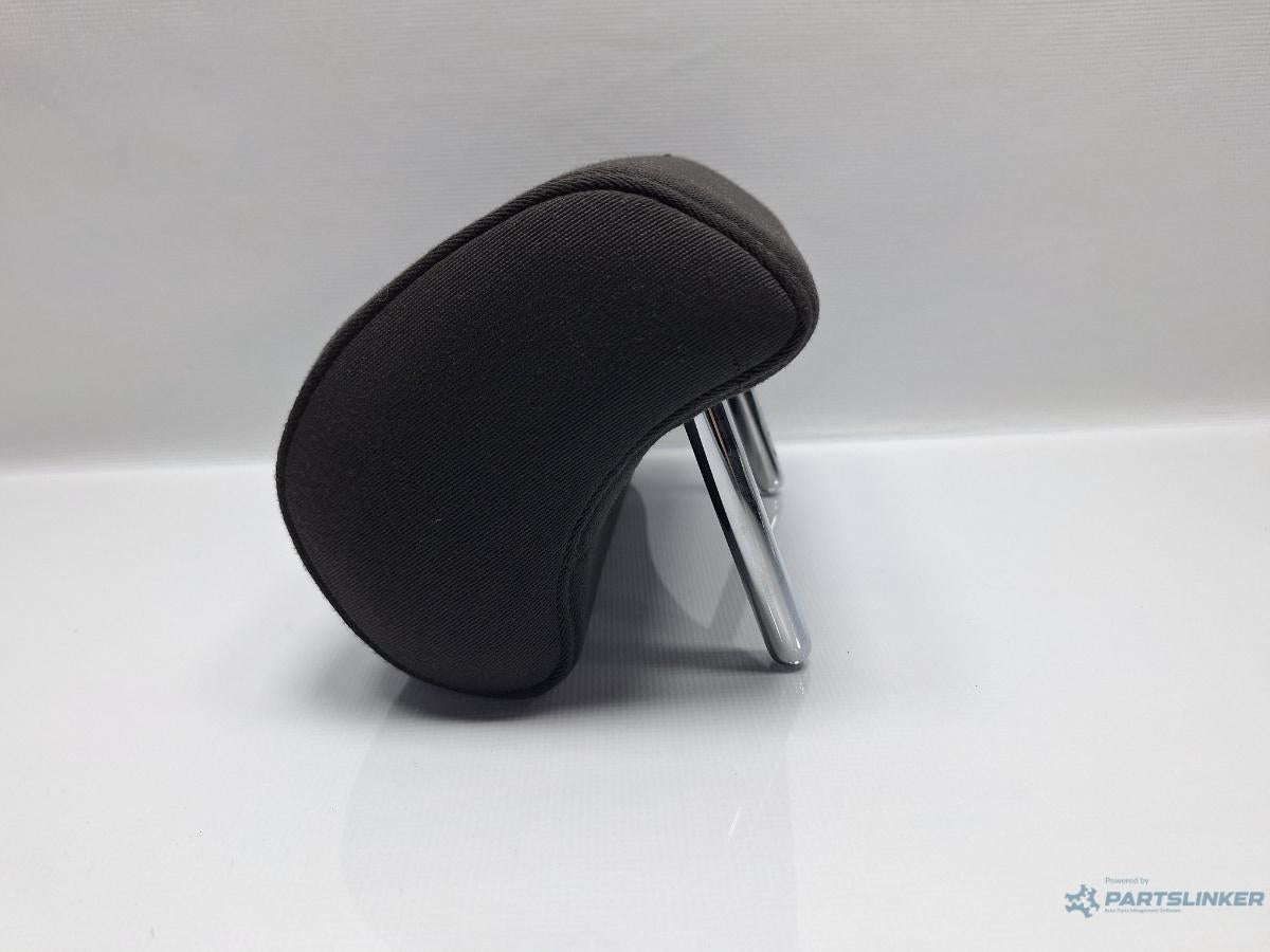 Tetiera mijloc bancheta spate AUDI A3 II Sportback (8PA) [ 2004 - 2015 ] TDI 16V (BKD, CBAB, CFFB, CLJA) 103KW|140HP OEM 8P0885975AQ