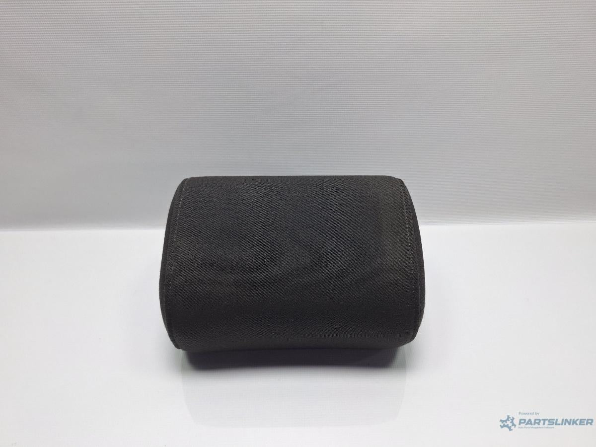 Tetiera mijloc bancheta spate AUDI A3 II Sportback (8PA) [ 2004 - 2015 ] TDI 16V (BKD, CBAB, CFFB, CLJA) 103KW|140HP OEM 8P0885975AQ