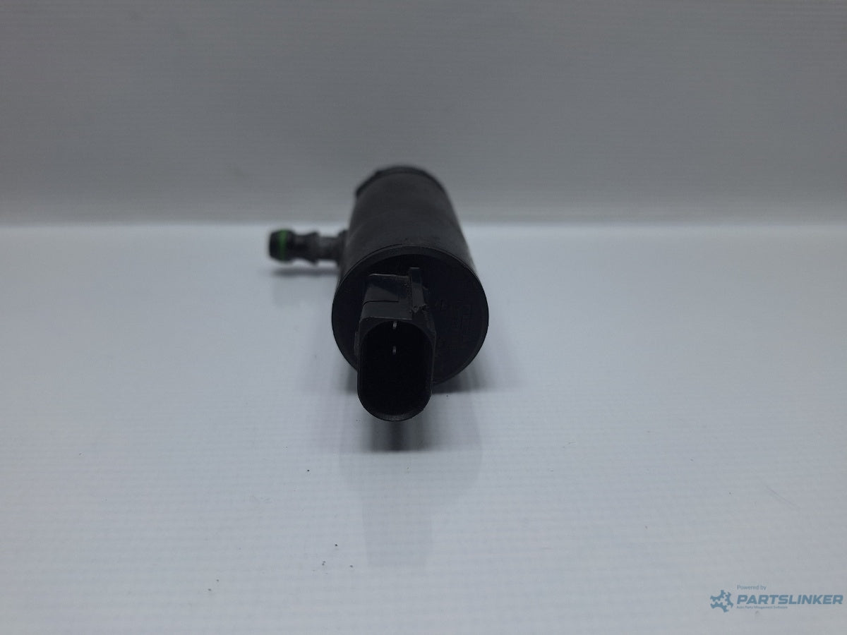 Pompita spalatoare faruri VOLKSWAGEN PASSAT (365) [ 2010 - 2014 ] 2.0 TDi BlueMotion (CFFB) 103KW|140HP 3B7955681