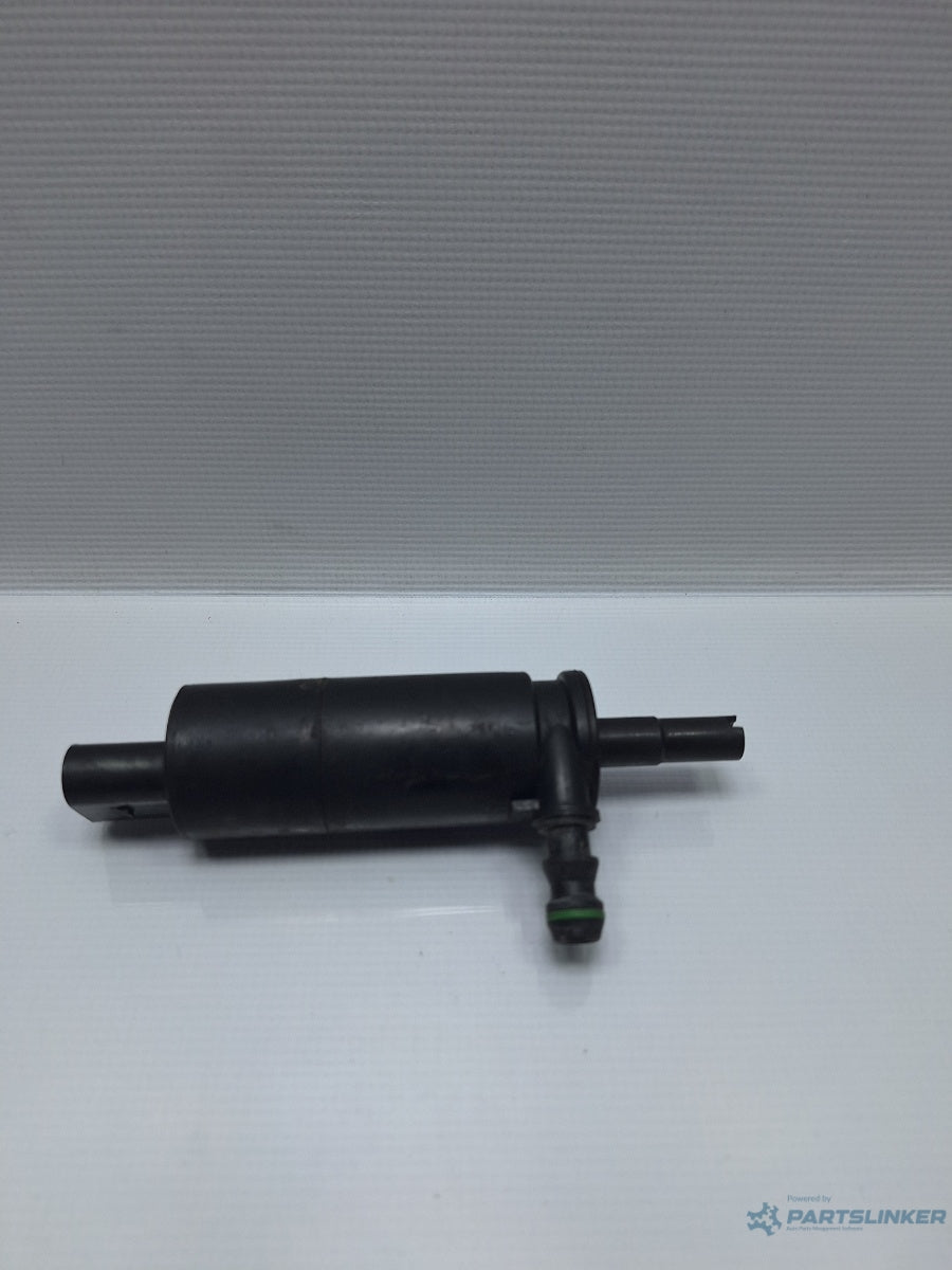 Pompita spalatoare faruri VOLKSWAGEN PASSAT (365) [ 2010 - 2014 ] 2.0 TDi BlueMotion (CFFB) 103KW|140HP 3B7955681