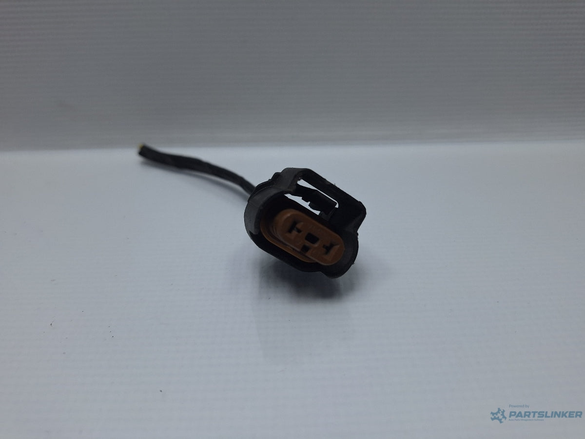 Mufa conector proiector VOLKSWAGEN PASSAT (365) [ 2010 - 2014 ] 2.0 TDi BlueMotion (CFFB) 103KW|140HP 7H0941165