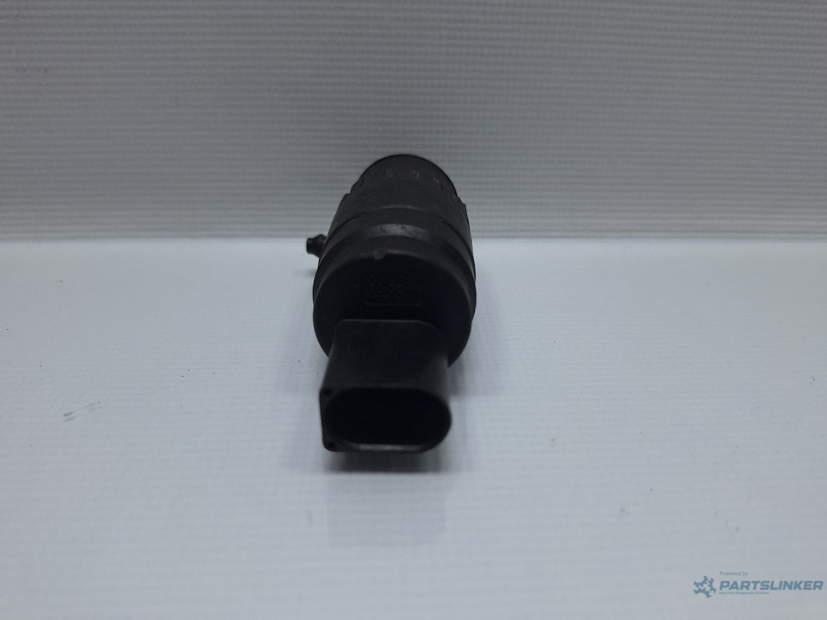 Pompita lichid parbriz VOLKSWAGEN PASSAT (365) [ 2010 - 2014 ] 2.0 TDi BlueMotion (CFFB) 103KW|140HP 1K5955651