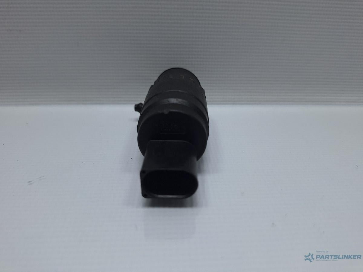 Pompita lichid parbriz VOLKSWAGEN PASSAT (365) [ 2010 - 2014 ] 2.0 TDi BlueMotion (CFFB) 103KW|140HP OEM 1K5955651