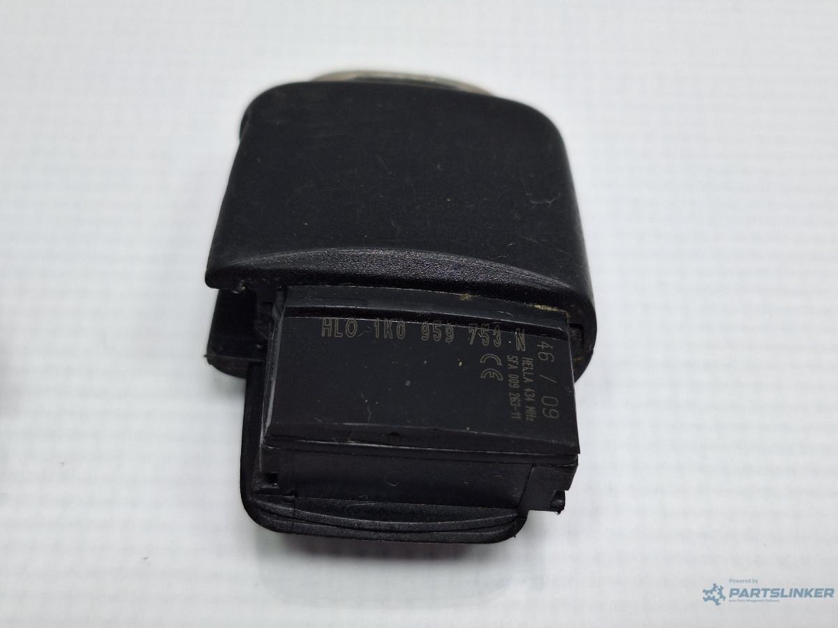 Telecomanda inchidere centralizata VOLKSWAGEN GOLF VAN VI Variant (AJ5) [ 2009 - 2014 ] 1.6 TDi BlueMotion (CAYC) 77KW|105HP HELLA 434 MHz OEM 1K0959753N