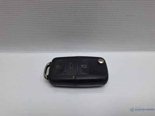 Telecomanda inchidere centralizata VOLKSWAGEN GOLF VAN VI Variant (AJ5) [ 2009 - 2014 ] 1.6 TDi BlueMotion (CAYC) 77KW|105HP HELLA 434 MHz OEM 1K0959753N